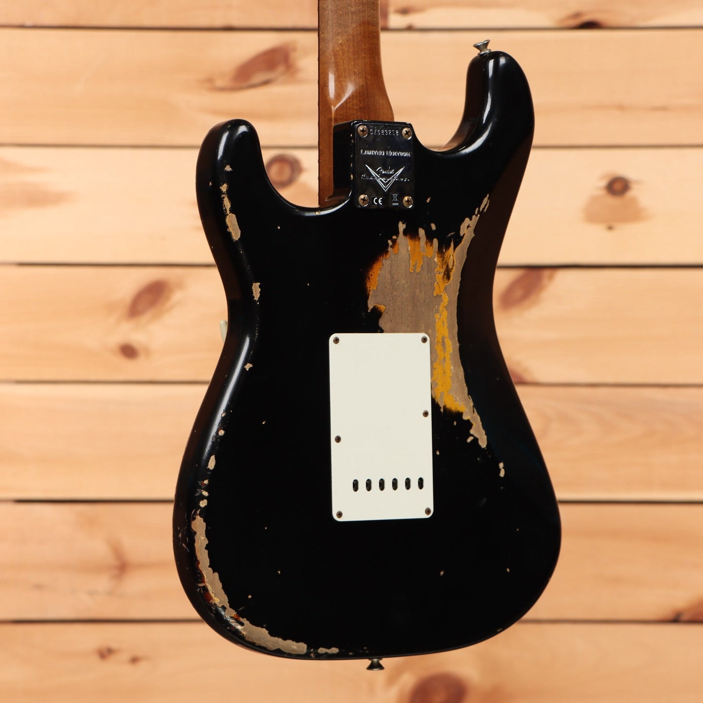Fender Custom Shop Limited 1961 Stratocaster Heavy Relic - Aged Black Over 3 Color Sunburst