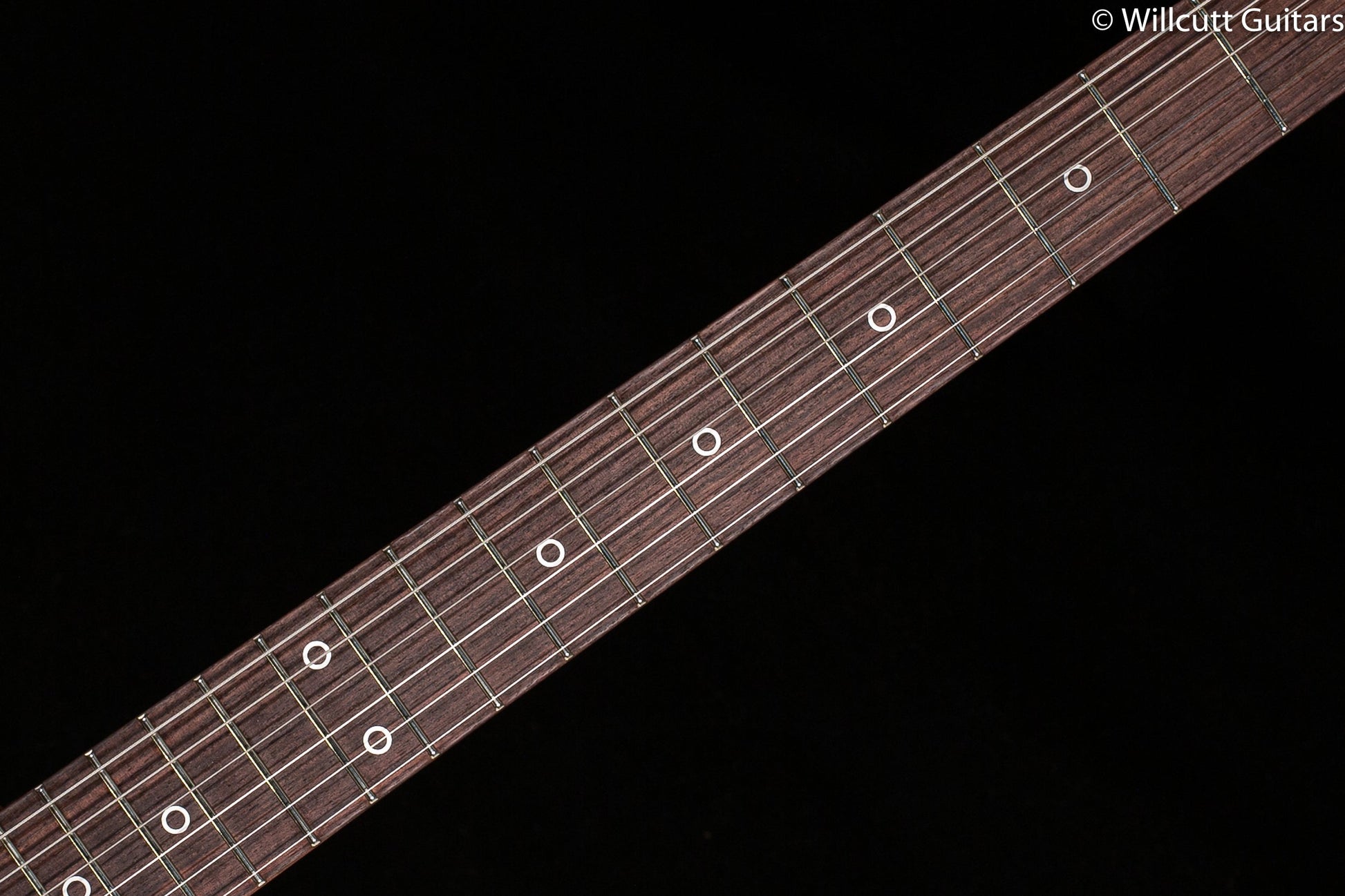 Nik Huber Surfmeister Burgundy Mist (980)
