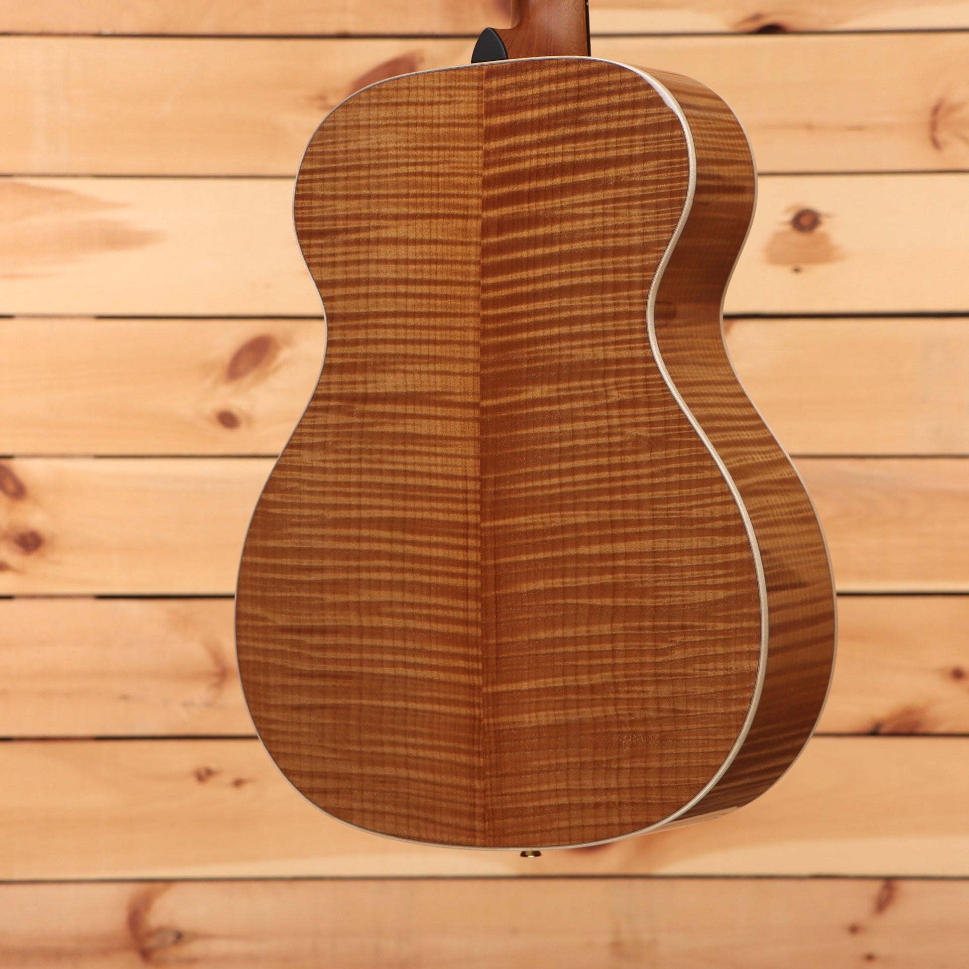 Boucher GR-SG-161-T - Natural