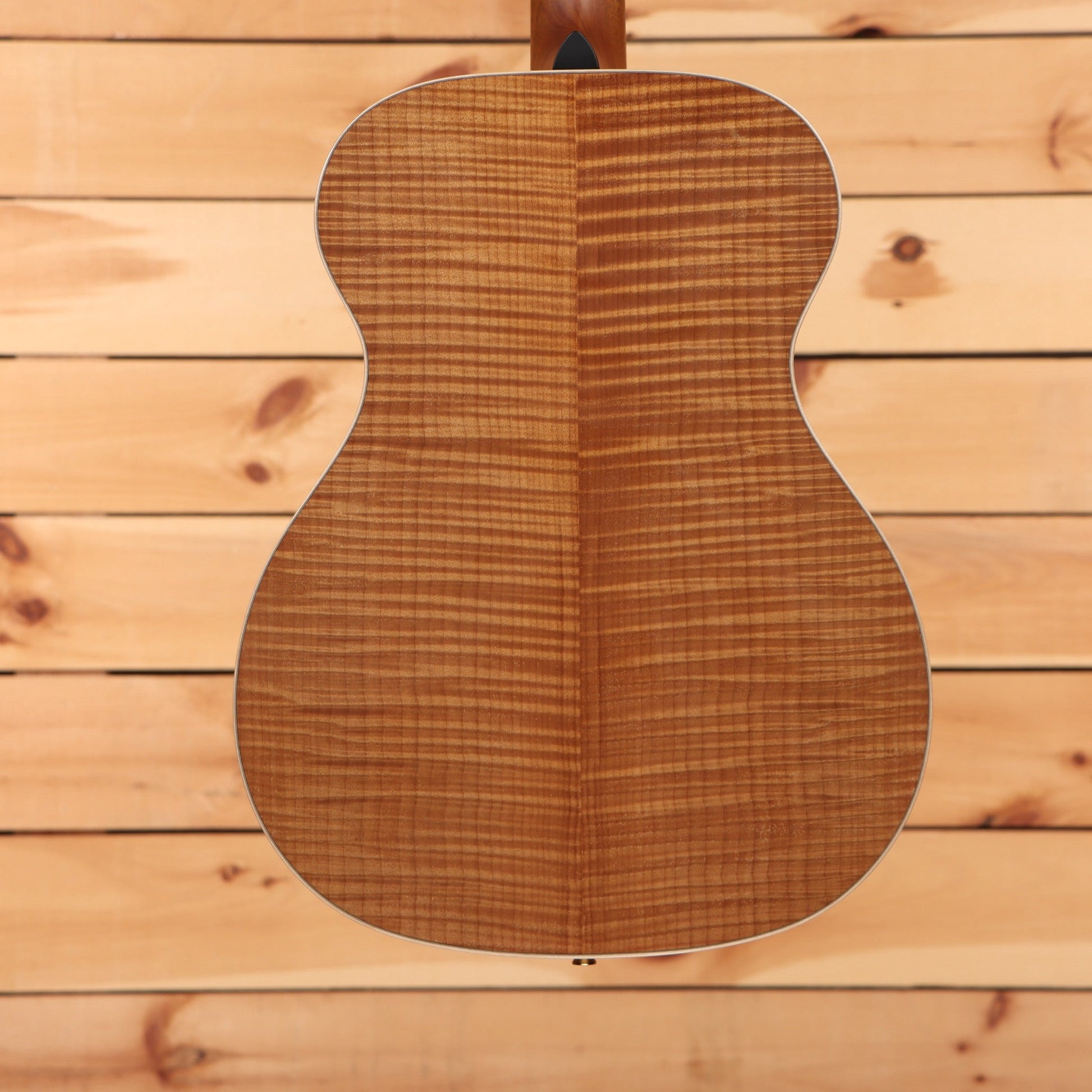Boucher GR-SG-161-T - Natural