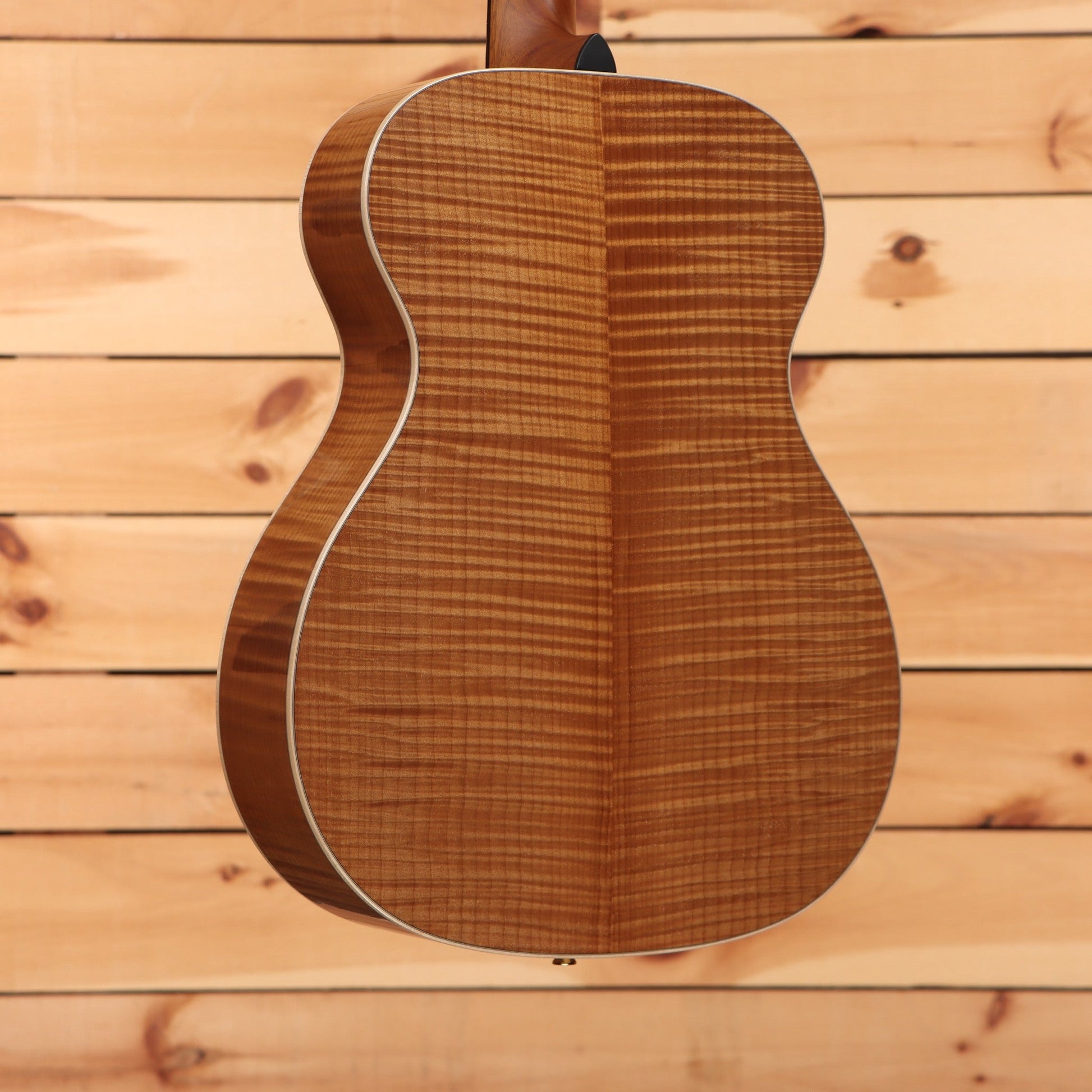 Boucher GR-SG-161-T - Natural