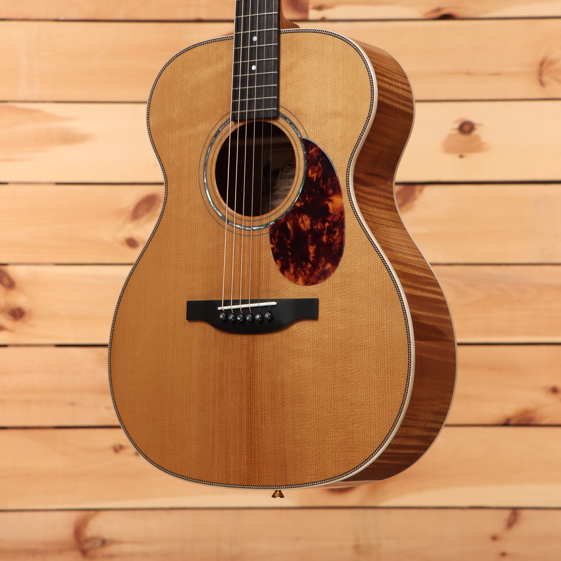 Boucher GR-SG-161-T - Natural