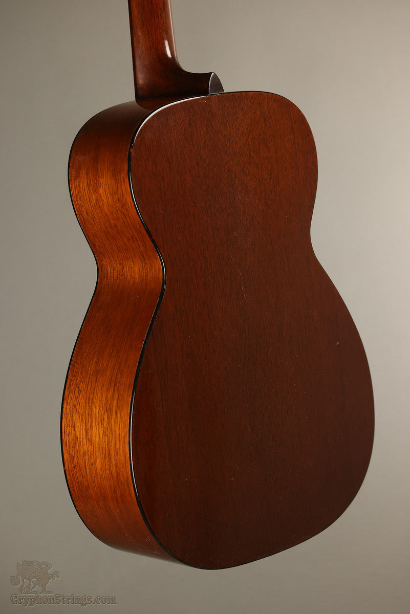 1961 Martin 0-18 Acoustic Guitar - Used
