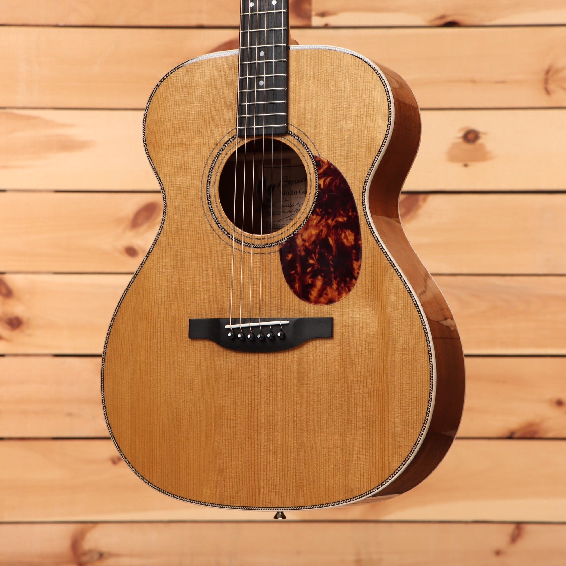 Boucher SG-41-V - Natural