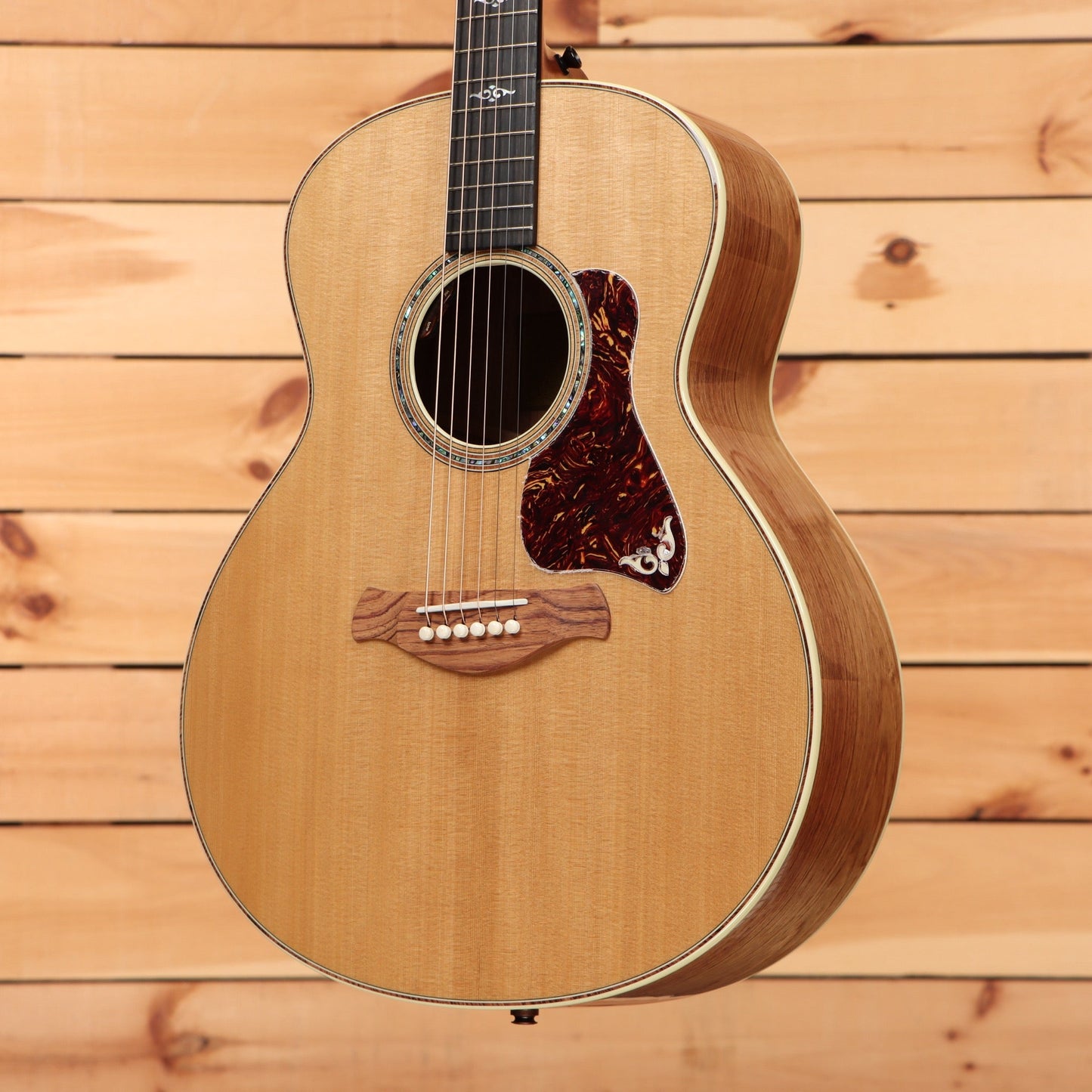 Taylor 814e Gold Label - Natural