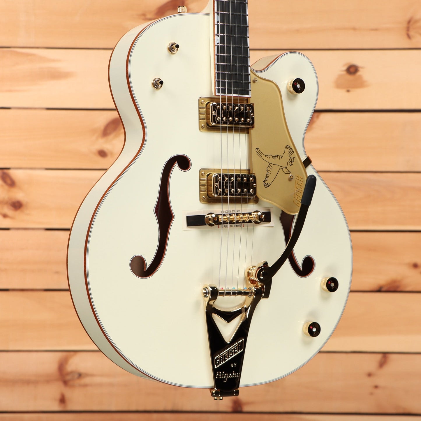 Gretsch G6136T-59 Vintage Select Edition '59 Falcon - White