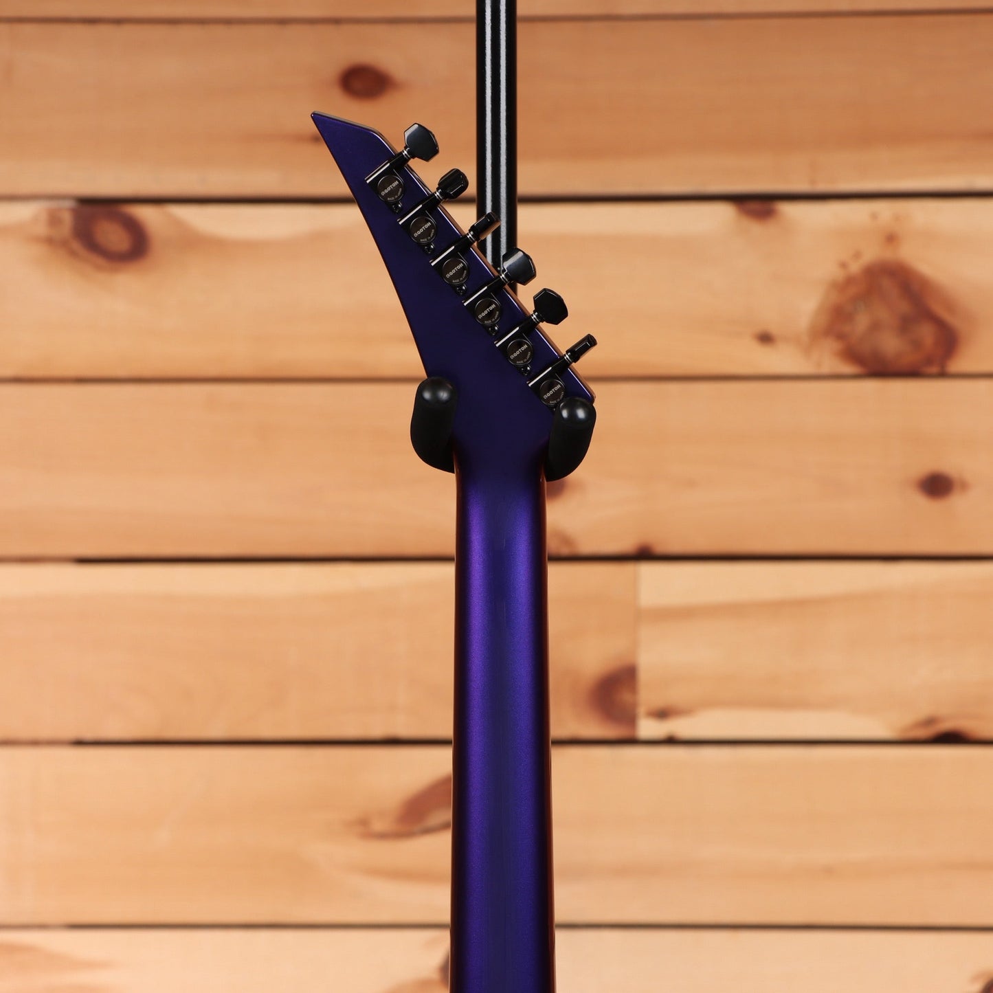 Jackson Righteous Run Custom Soloist - Red to Blue Shift