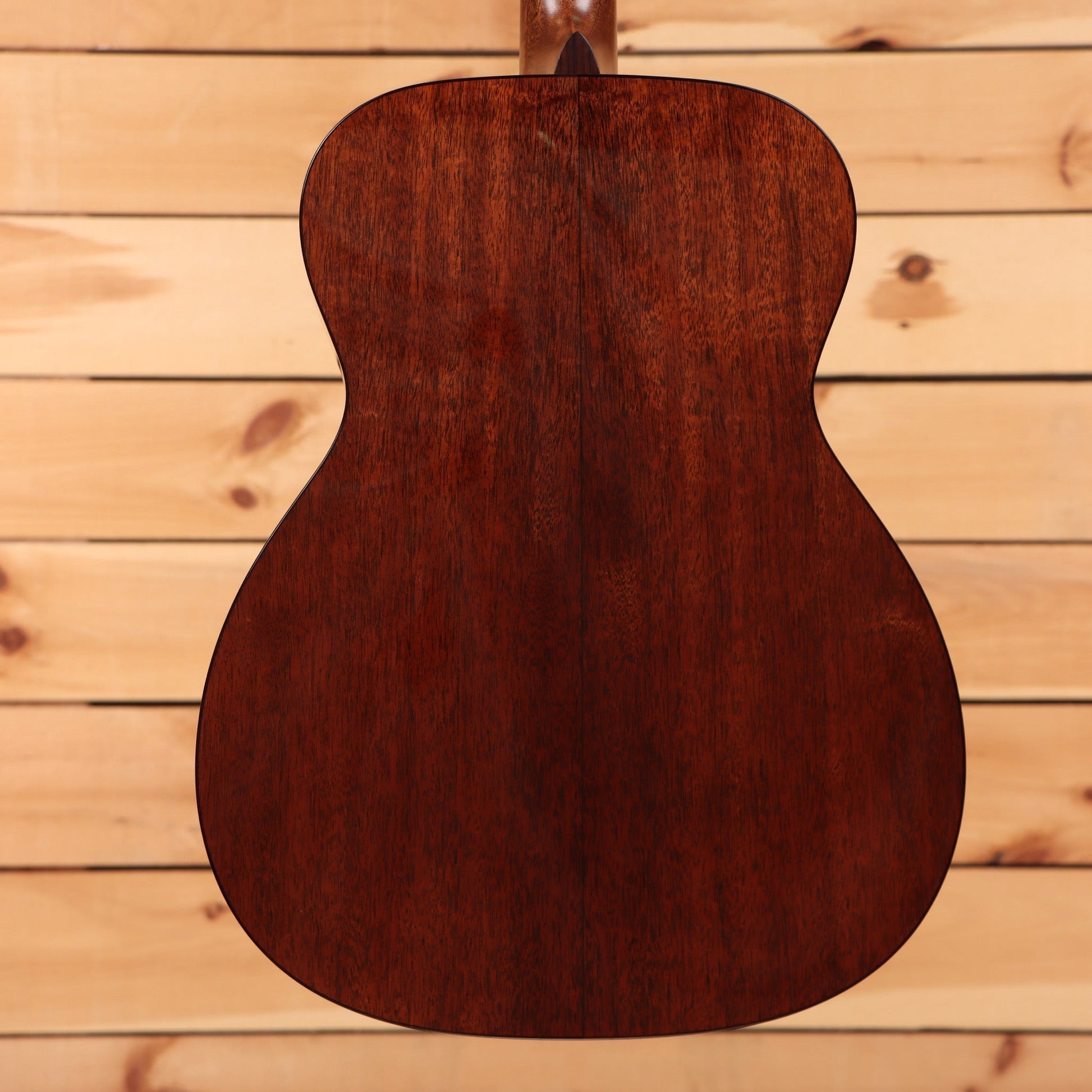 Martin Custom Shop NAMM 2026 Custom #7 - 1933 Ambertone