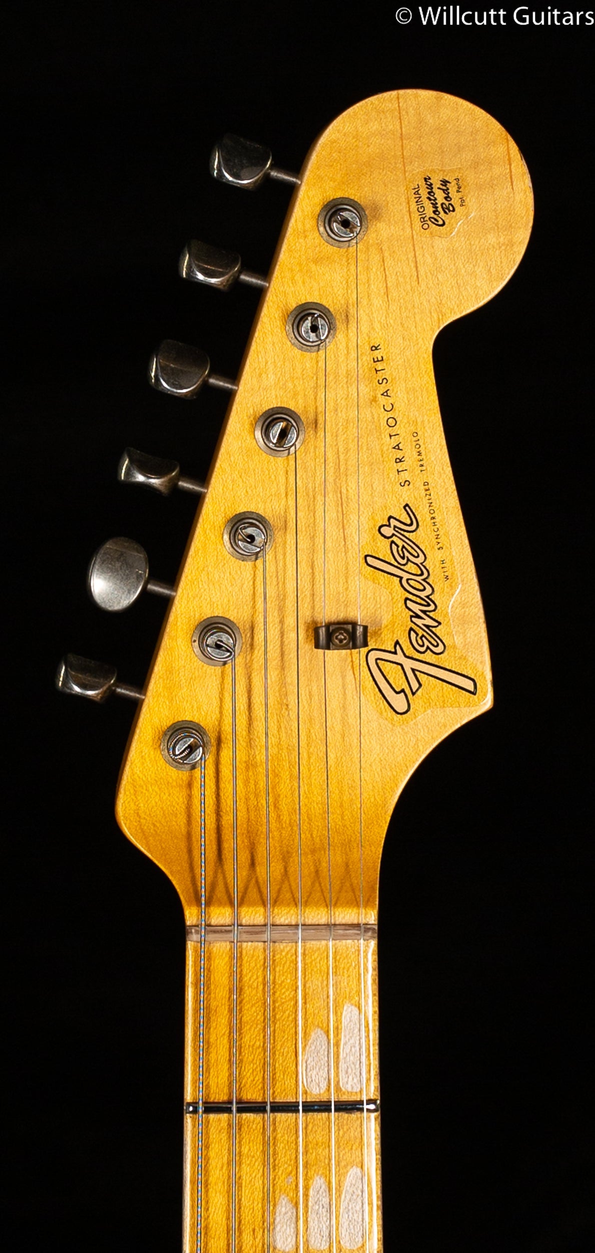 Fender Custom Shop Postmodern Strat Journeyman Relic, Maple Fingerboard, Aged Aztec Gold (754)