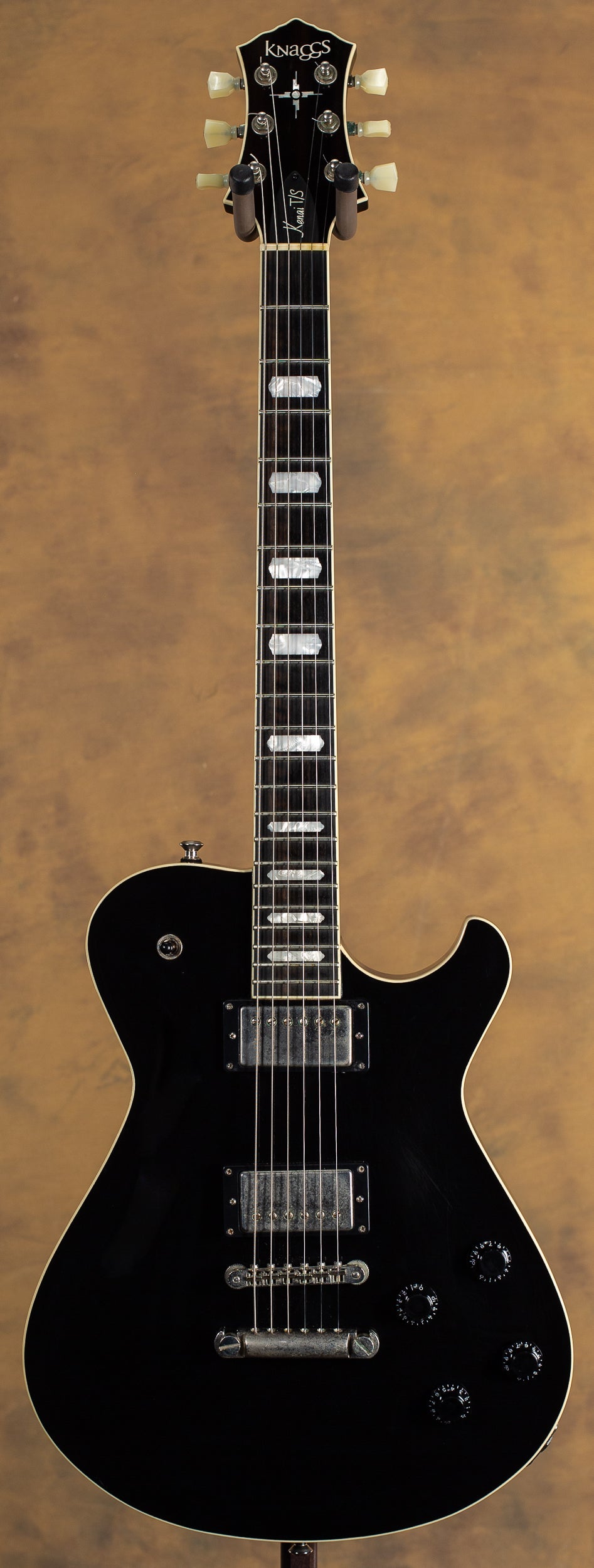 Knaggs Eric Steckel Kenai T/S Black Gloss Relic