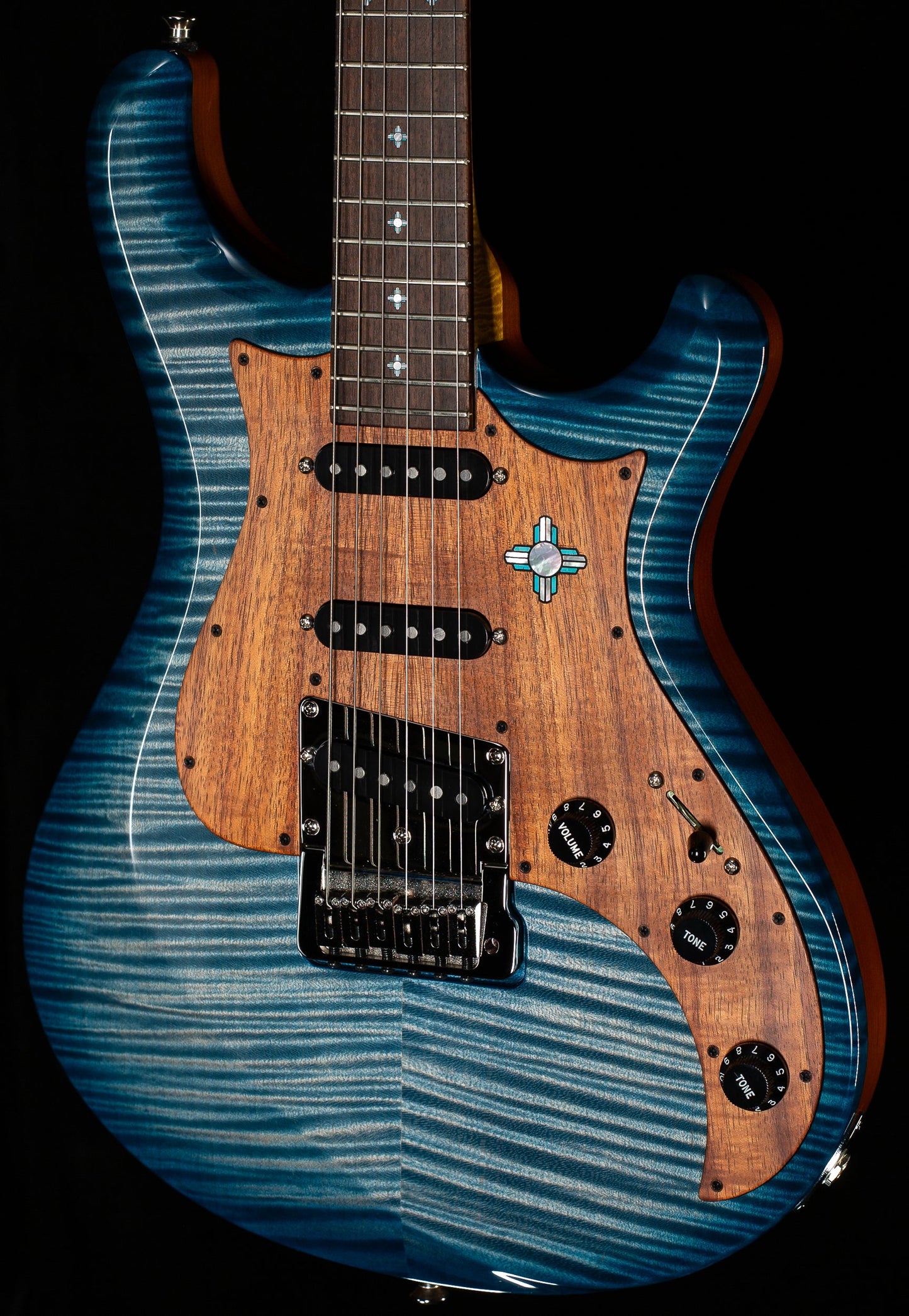 Knaggs Chesapeake Severn Trem SSS Turquoise BeachBurst 15th Anniversary "Navajo Sun" (588)