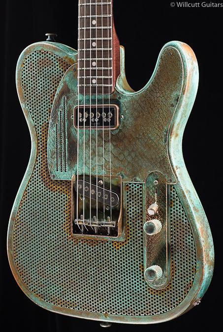 Trussart SteelCaster Titanic Green Snakeskin Engraved (079)