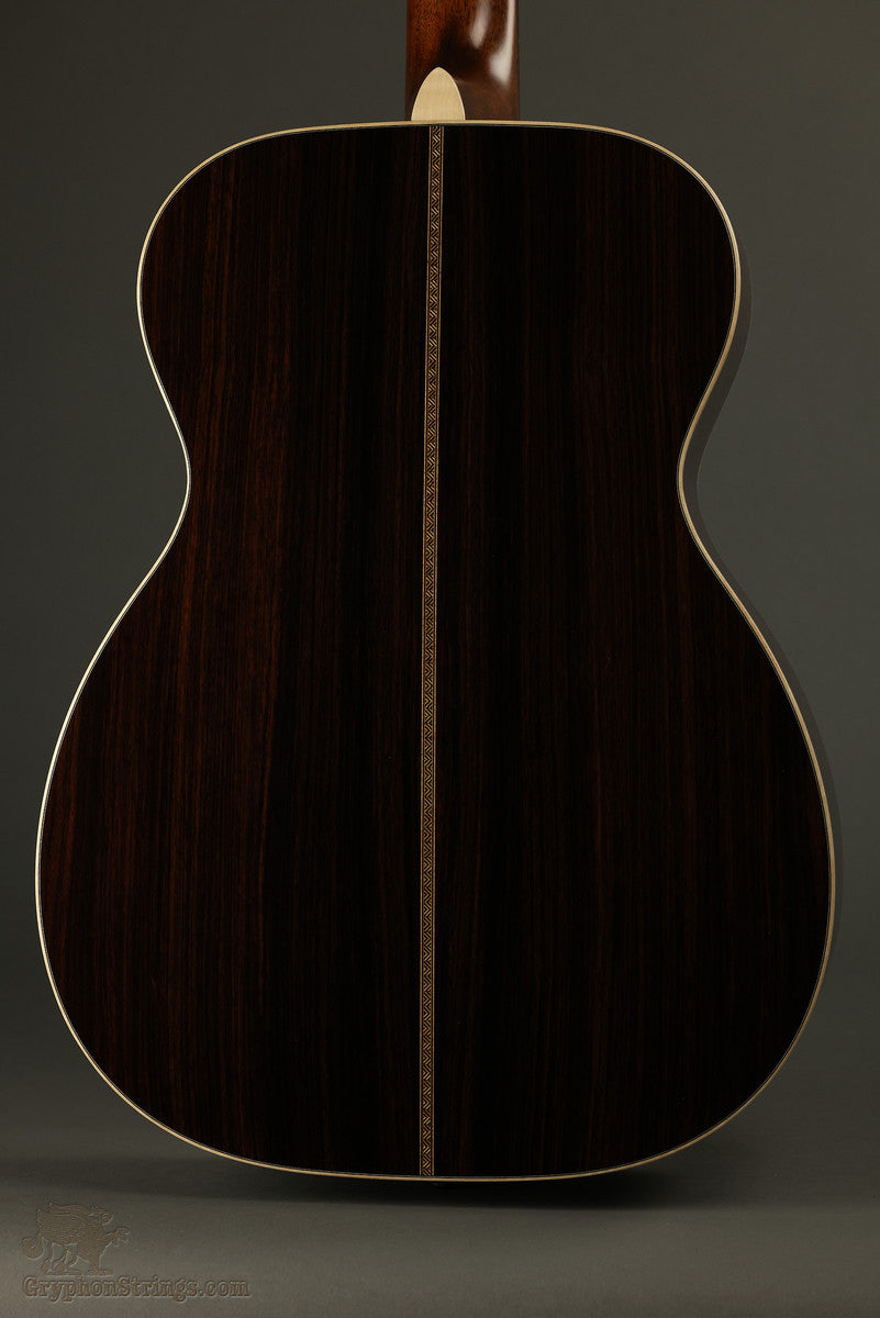 Martin 00-28 Modern Deluxe Steel String Acoustic Guitar - New