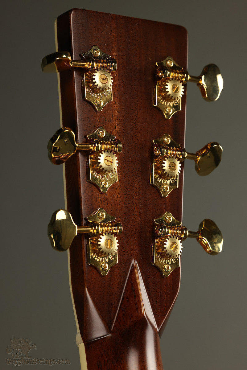 Martin J-40 Acoustic Guitar New