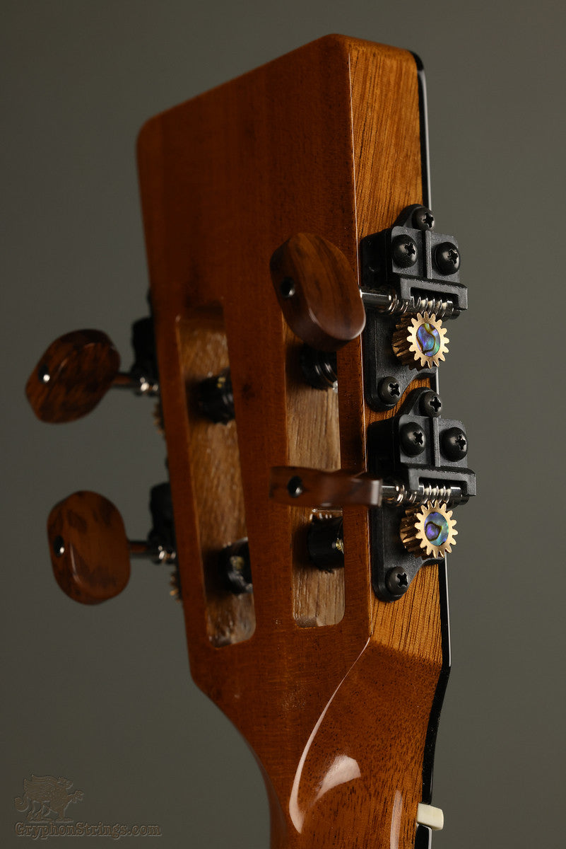 Kamaka HF-3 D4I Jake Blue Tenor Ukulele - New