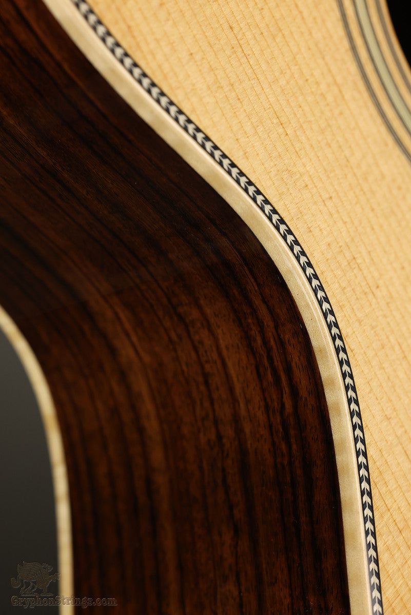 Martin OM-28 Modern Deluxe Acoustic Guitar - New