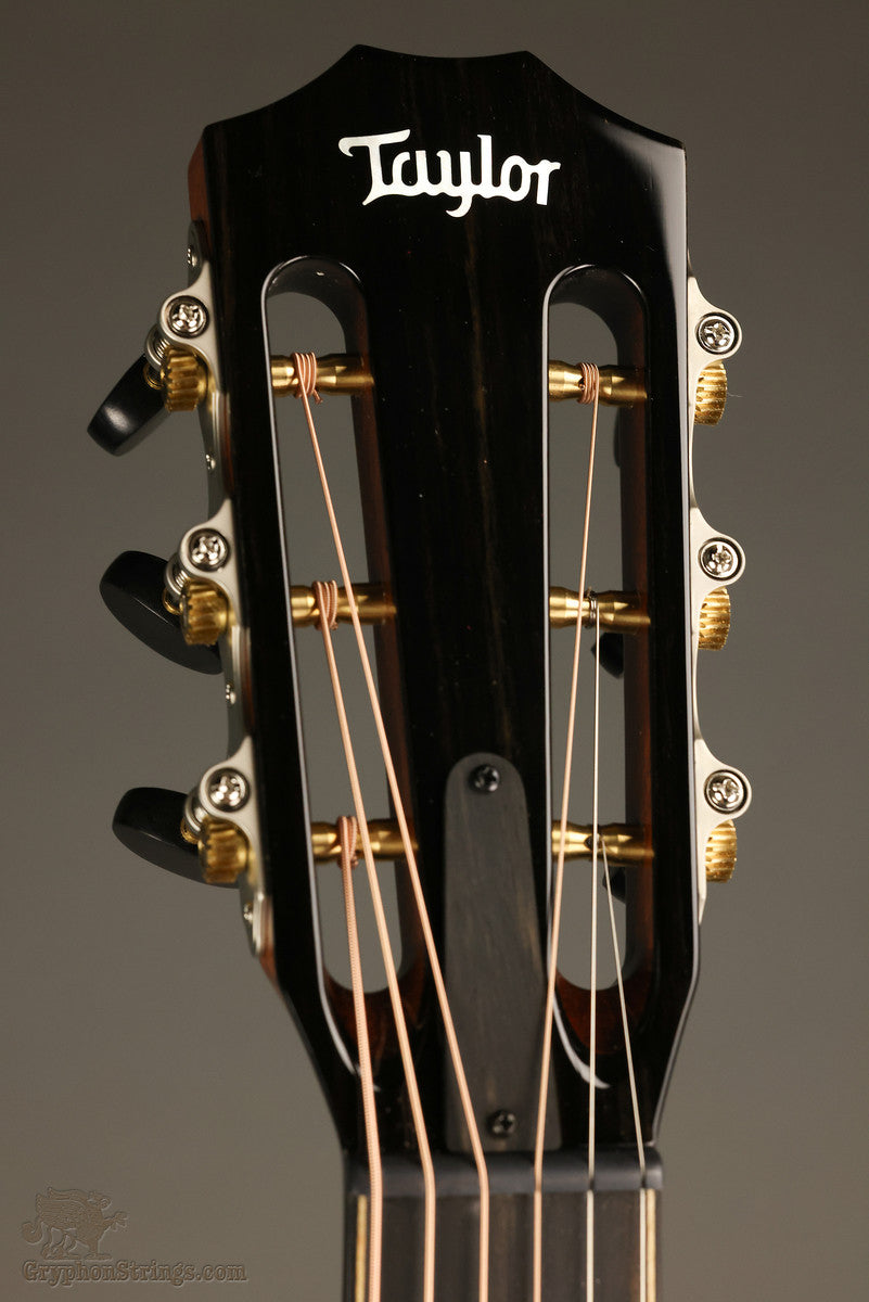 Taylor 812ce 12-Fret Acoustic Electric Guitar - New