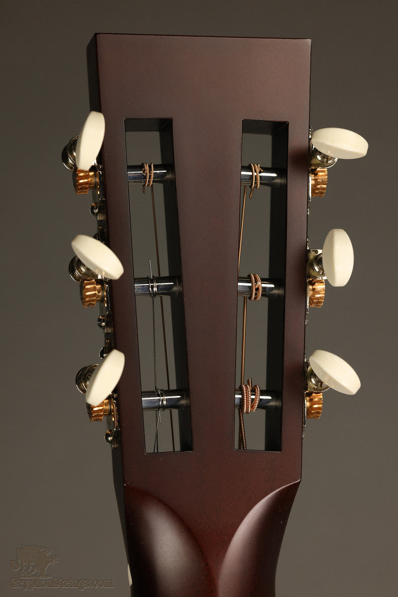 Santa Cruz Guitar Co. 00 Redwood Top 12-Fret  Acoustic Guitar - New