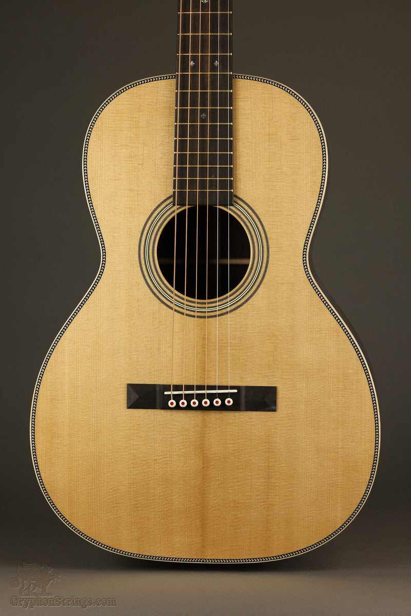 Martin 0012-28 Modern Deluxe Acoustic Guitar - New