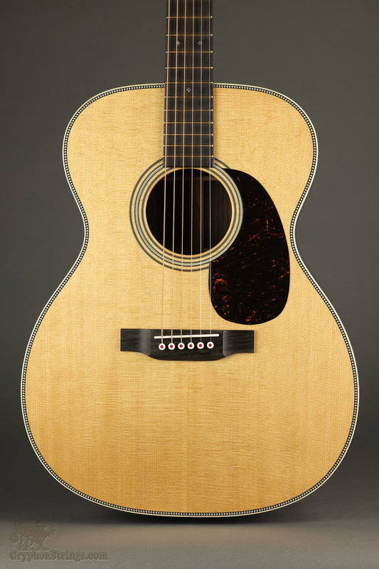 Martin 000-28 Modern Deluxe Steel String Acoustic Guitar - New