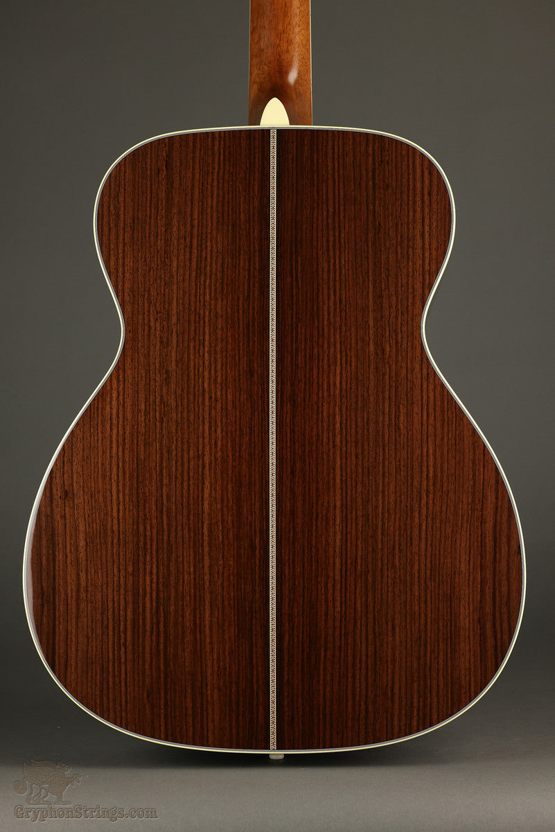 Martin J-40 Steel String Acoustic Guitar - New