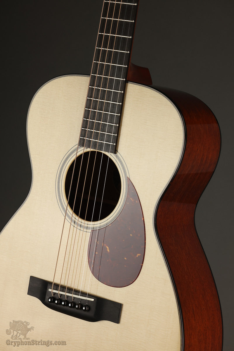 Collings 01 Steel String Acoustic Guitar - New