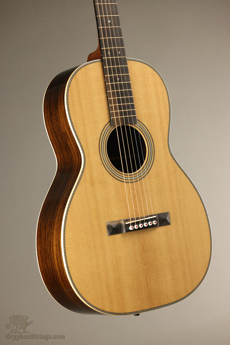 Martin 0012-28 Modern Deluxe Steel String Acoustic Guitar - New