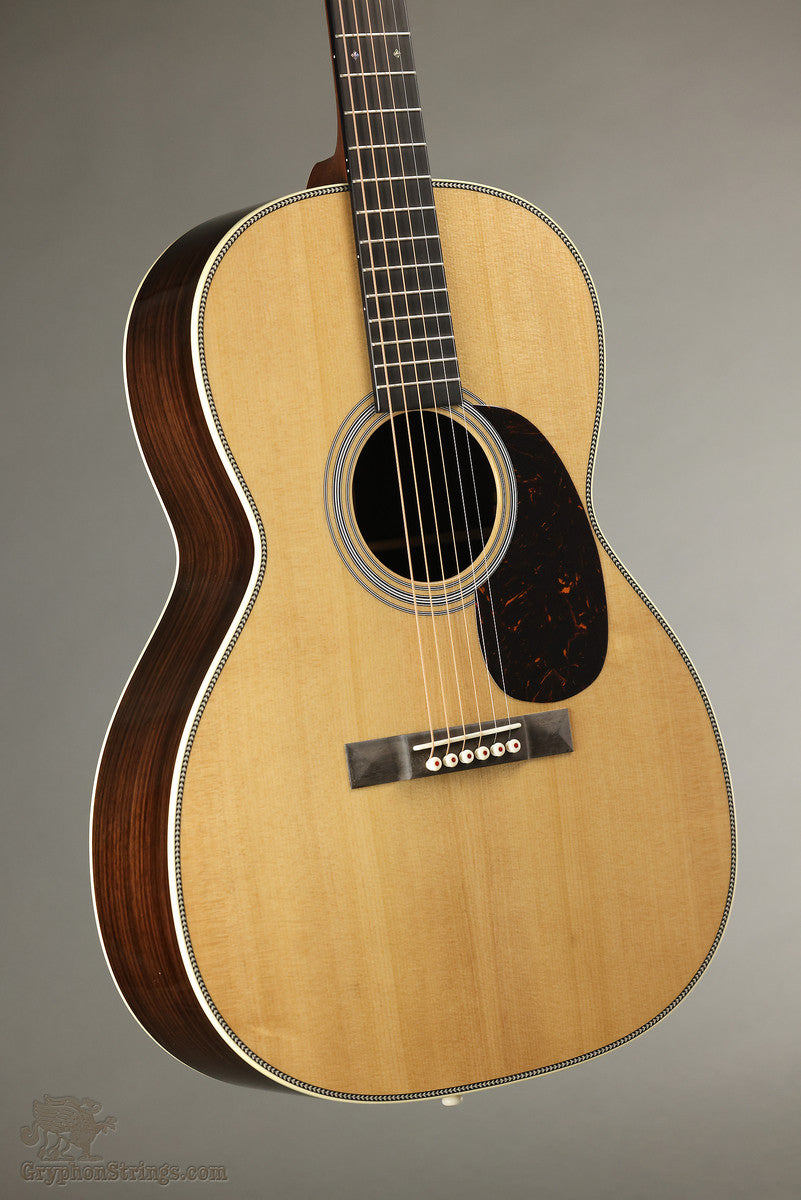 Martin Custom Shop 000 "28" Style 12-Fret Acoustic Guitar - New