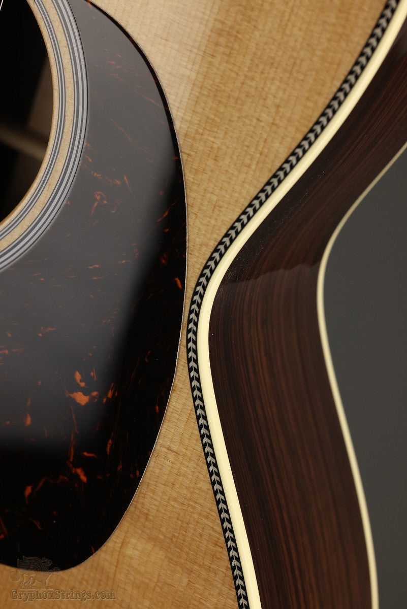 Martin Custom Shop 000 "28" Style 12-Fret Acoustic Guitar - New