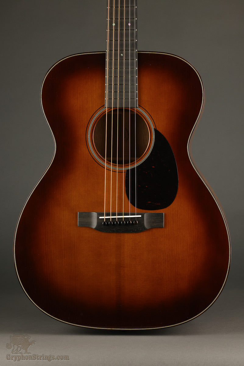 Martin Custom Shop "OM" Ambertone 1933 Adirondack Steel String Acoustic Guitar - New