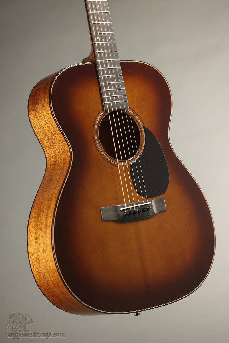 Martin Custom Shop "OM" Ambertone 1933 Adirondack Steel String Acoustic Guitar - New