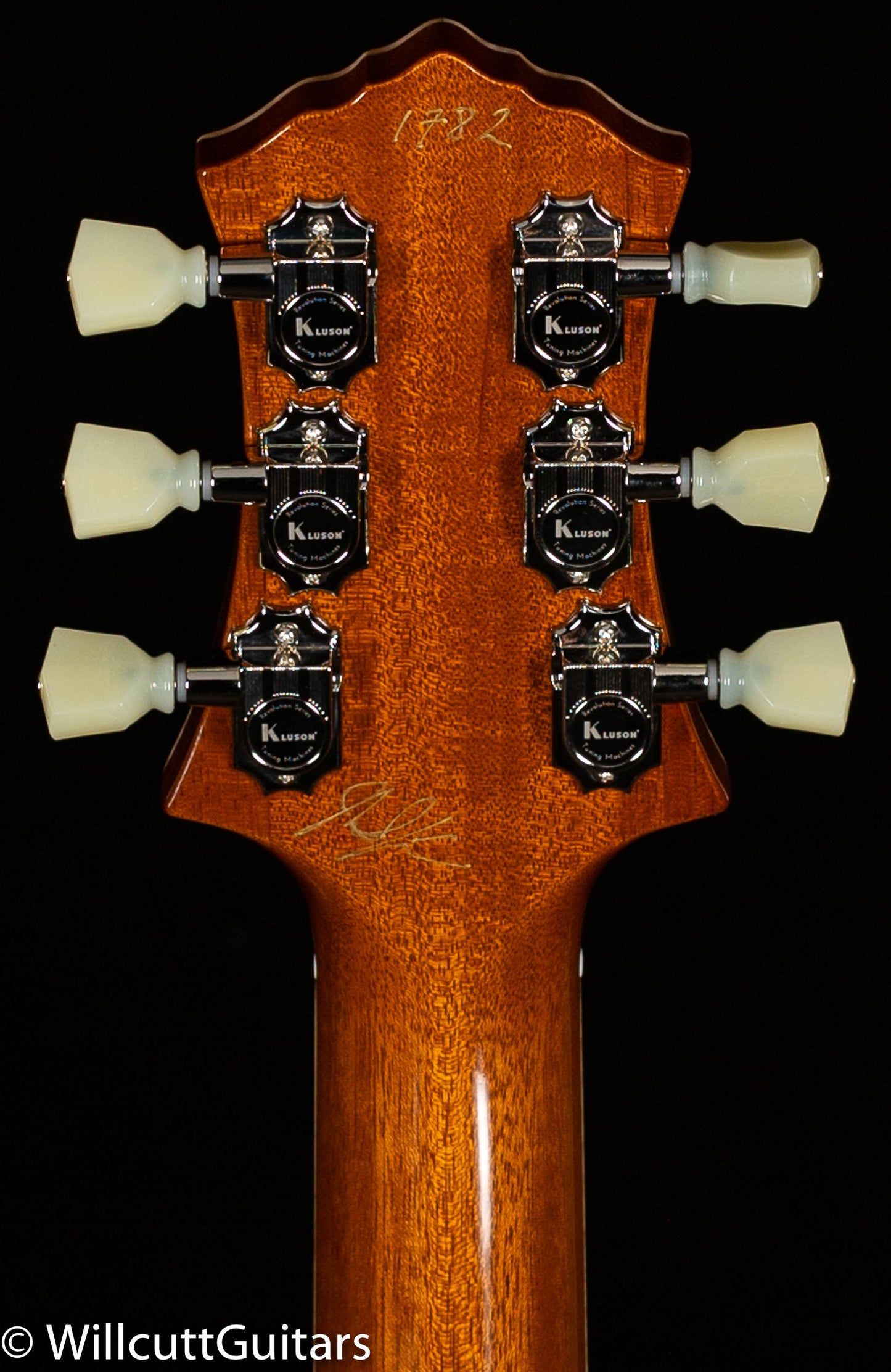 Knaggs Eric Steckel Kenai T/S Coral Tier 1 Quilt top (782)