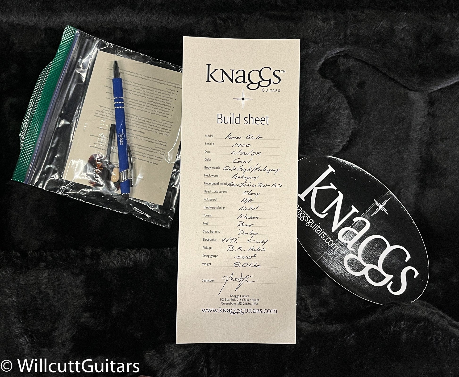 2023 Knaggs Influence Kenai Coral Quilt Gloss (900)