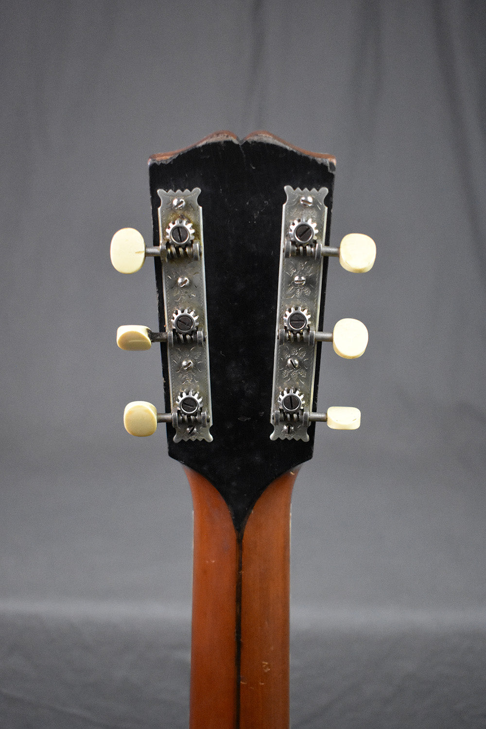 1910 Gibson Style O