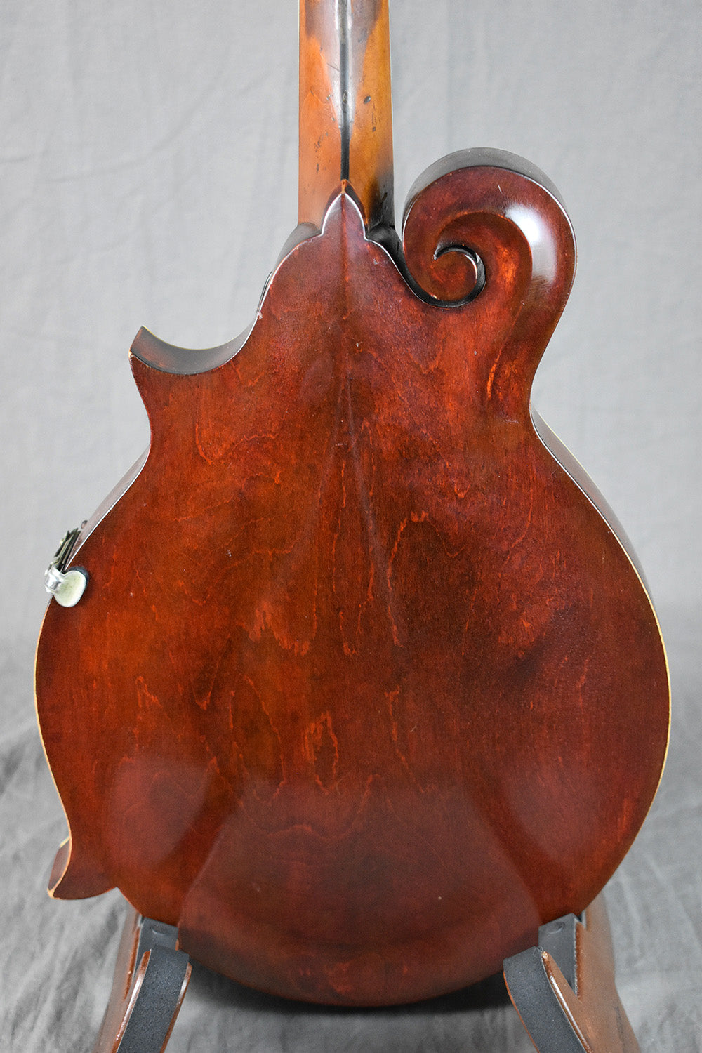 1913 Gibson F-2