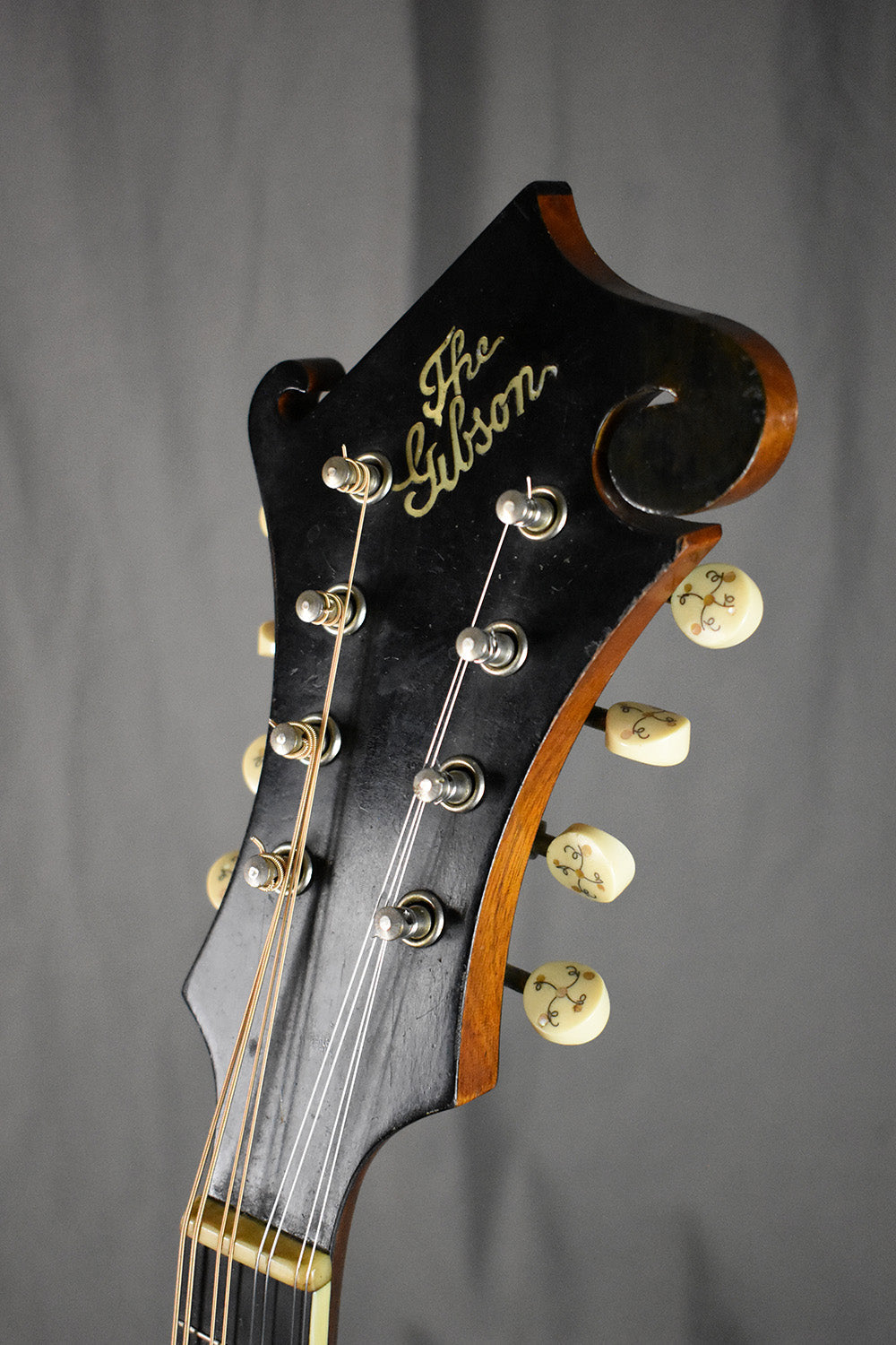 1913 Gibson F-2