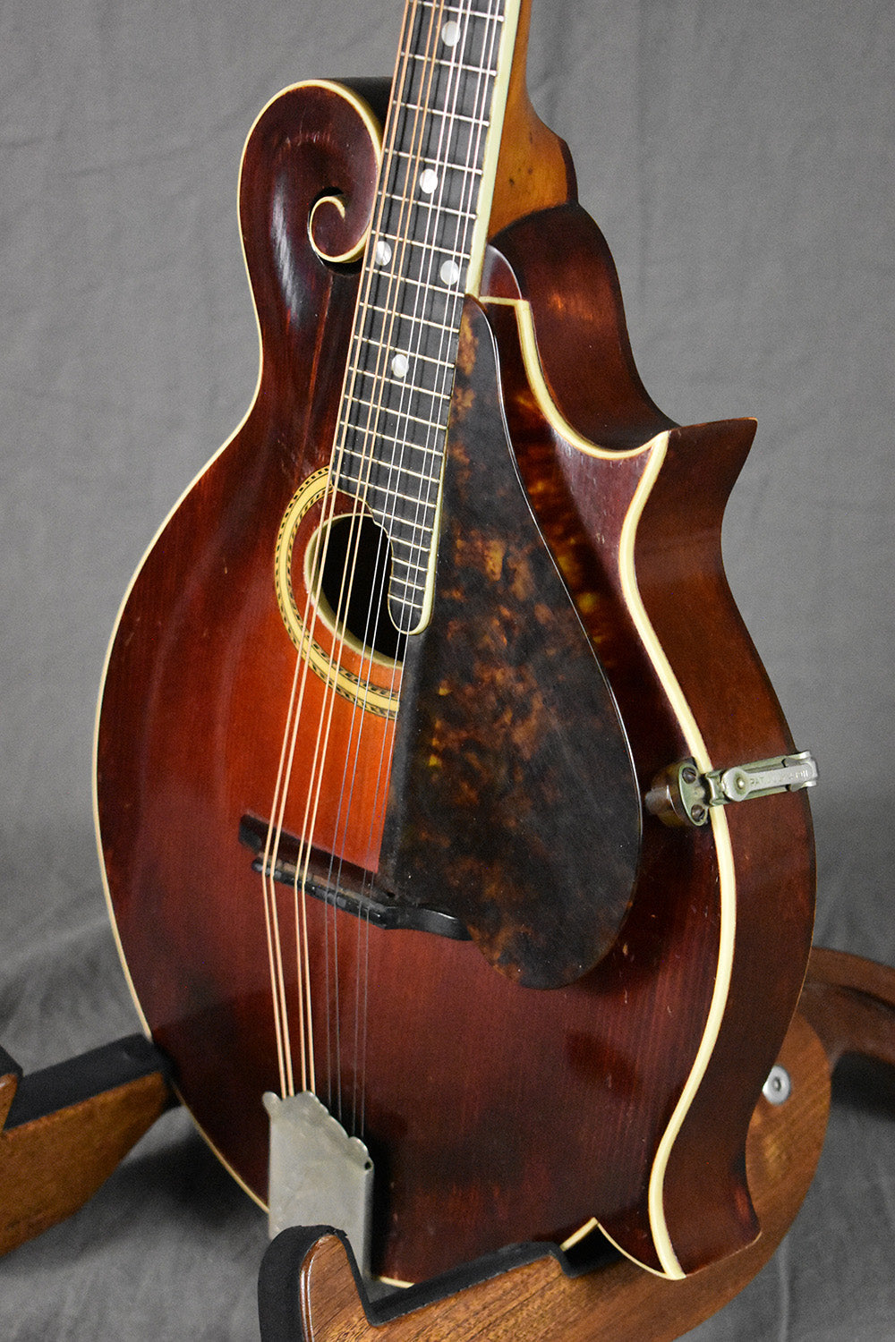 1913 Gibson F-2