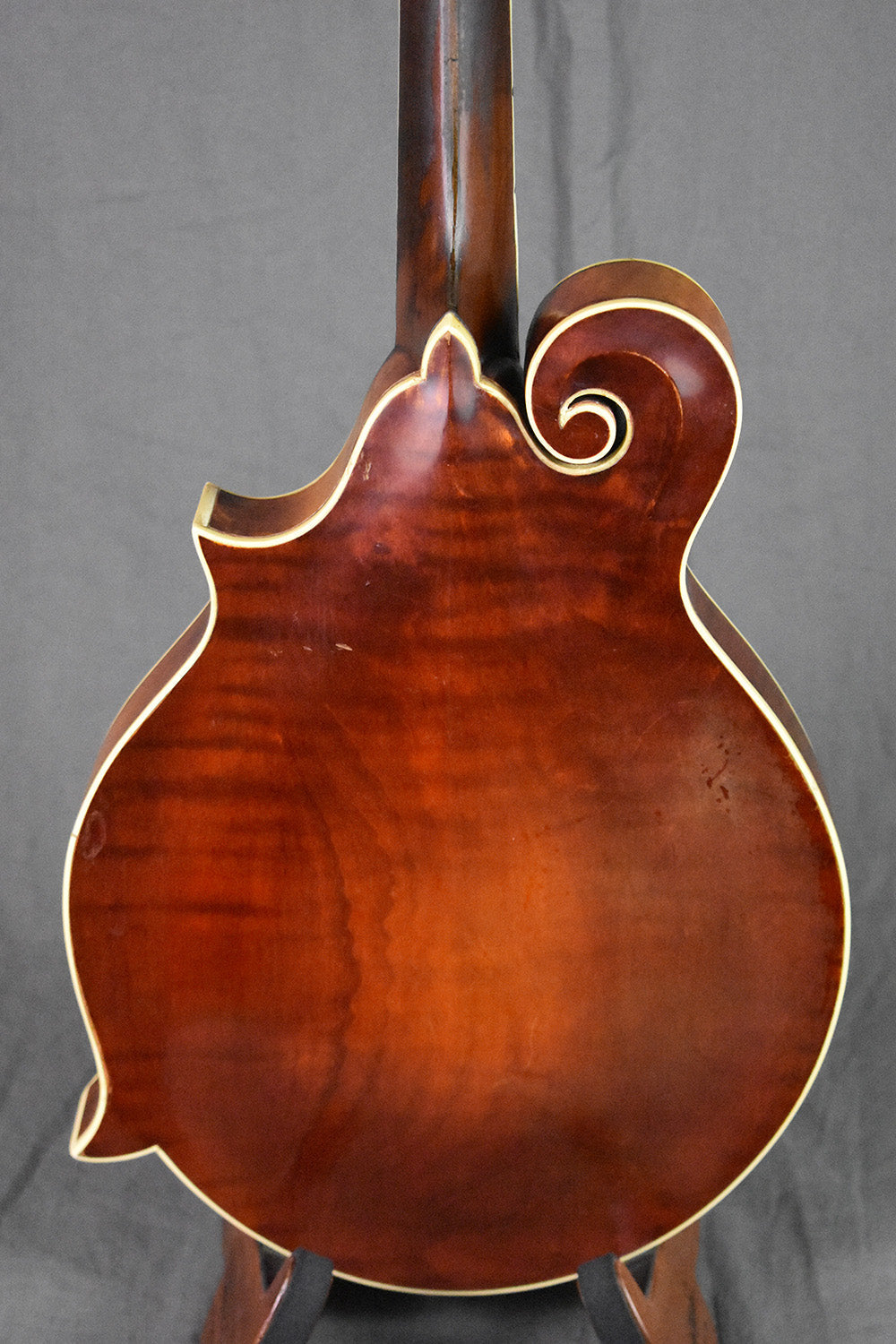 1915 Gibson F-4