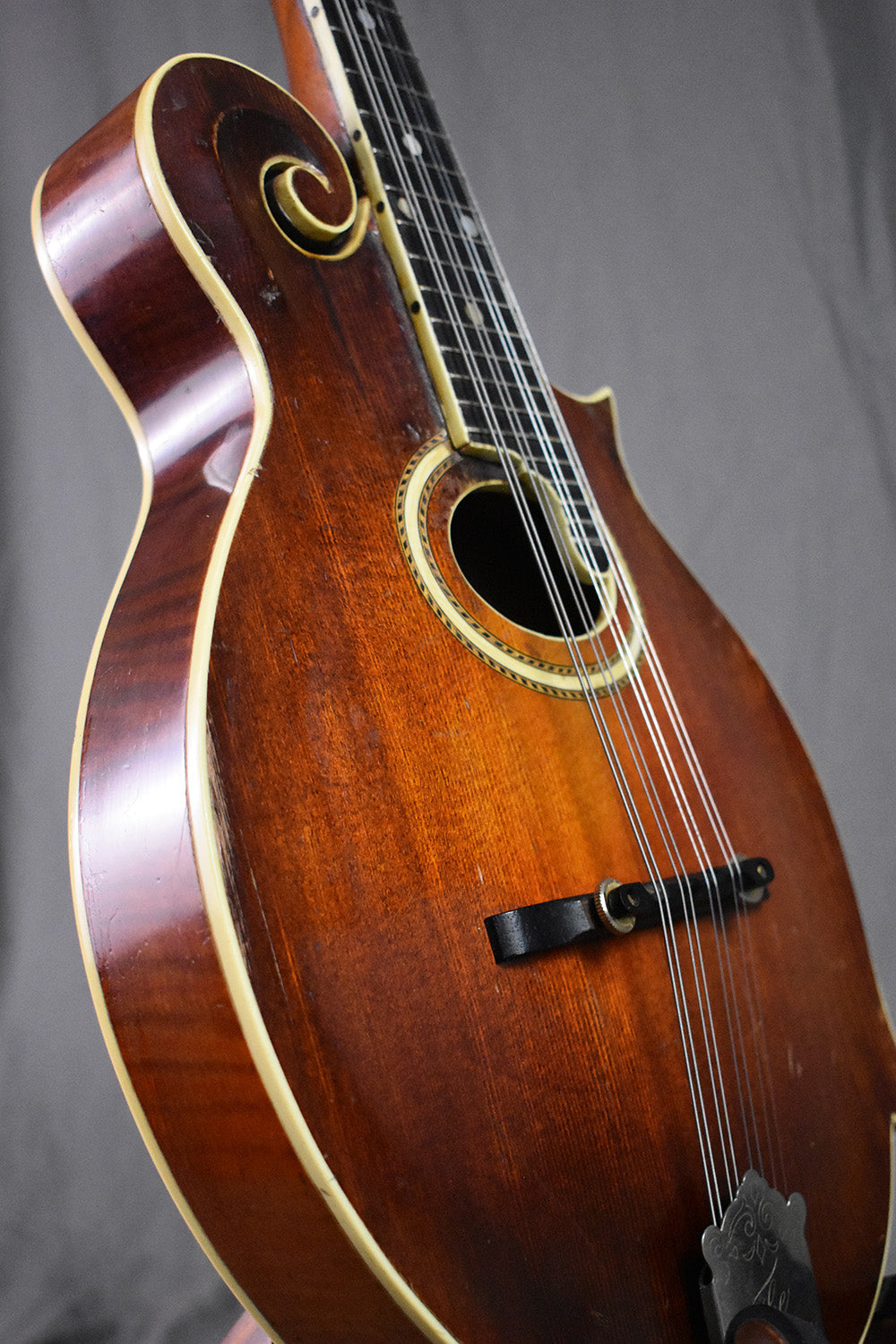 1915 Gibson F-4