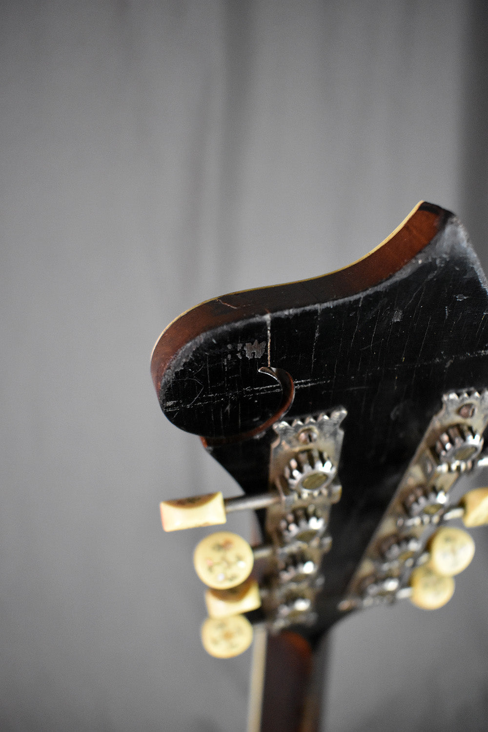 1915 Gibson F-4