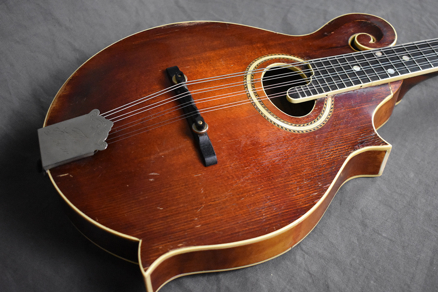1915 Gibson F-4