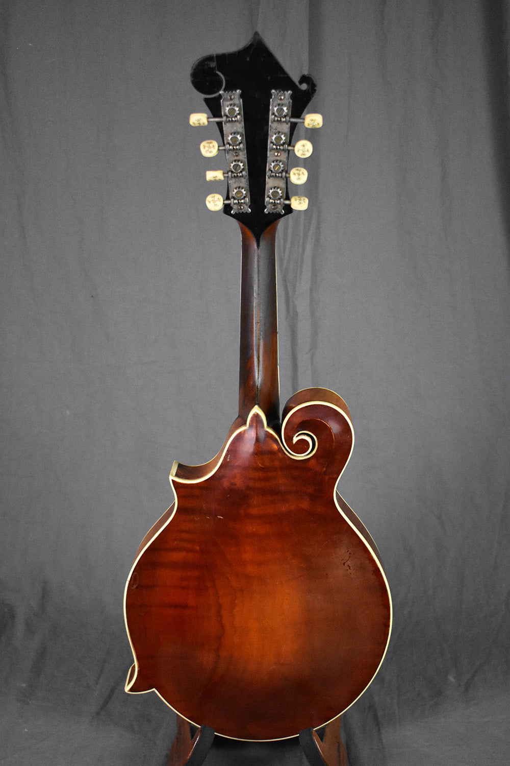 1915 Gibson F-4