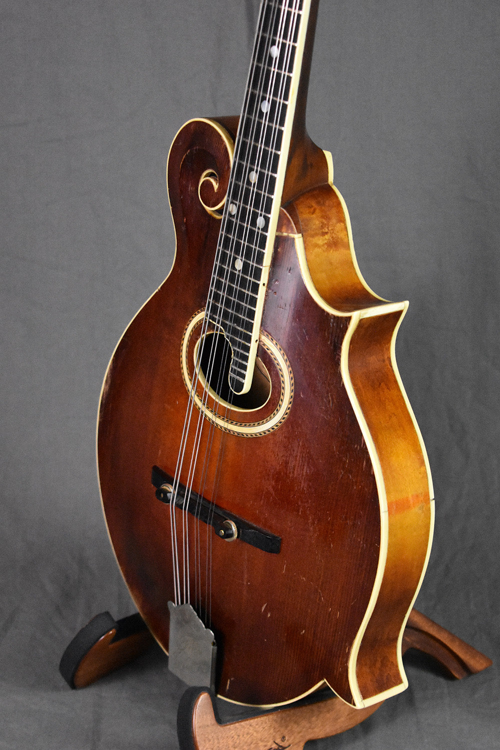 1915 Gibson F-4