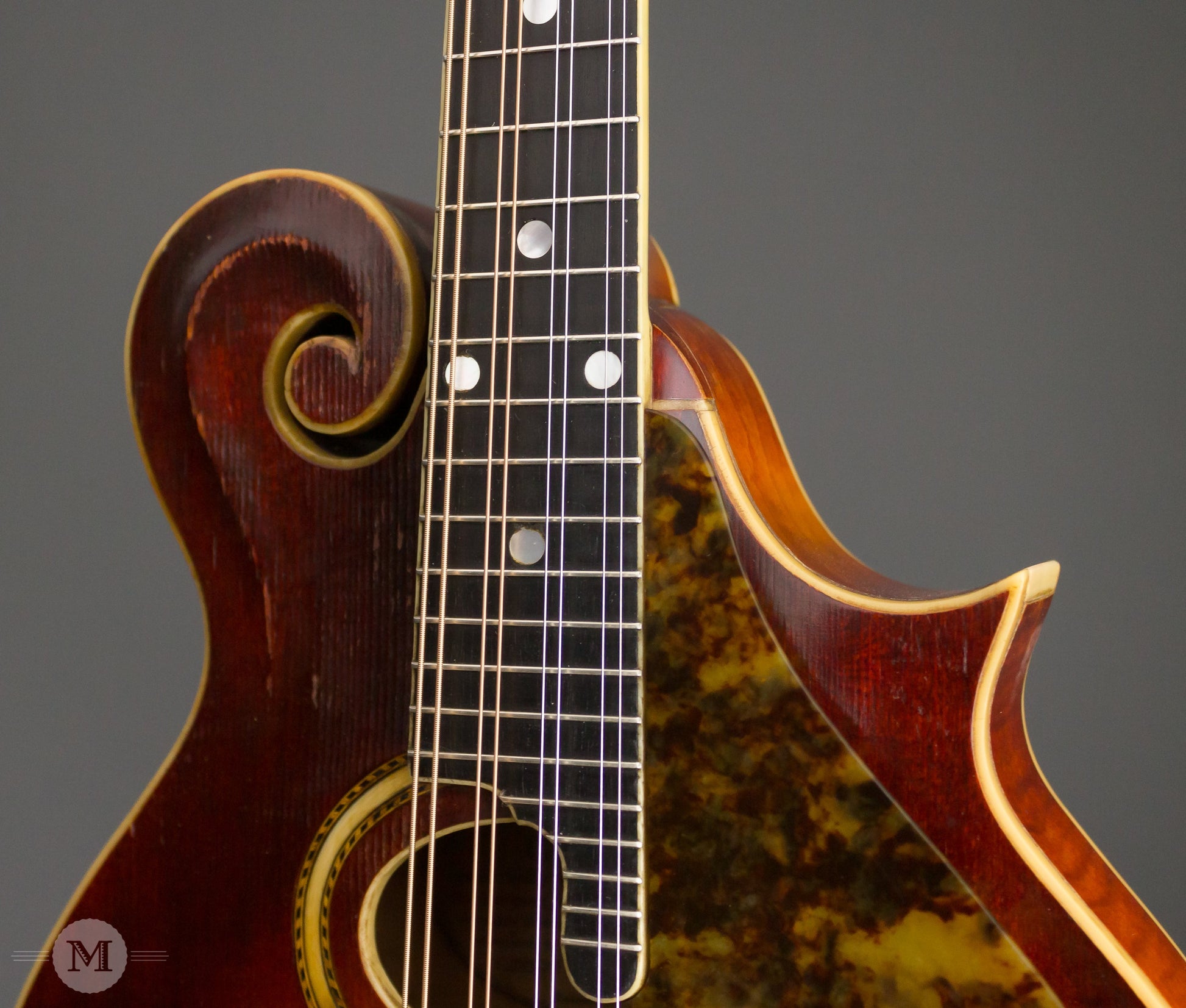 Gibson Mandolins - 1917 F4 - Used