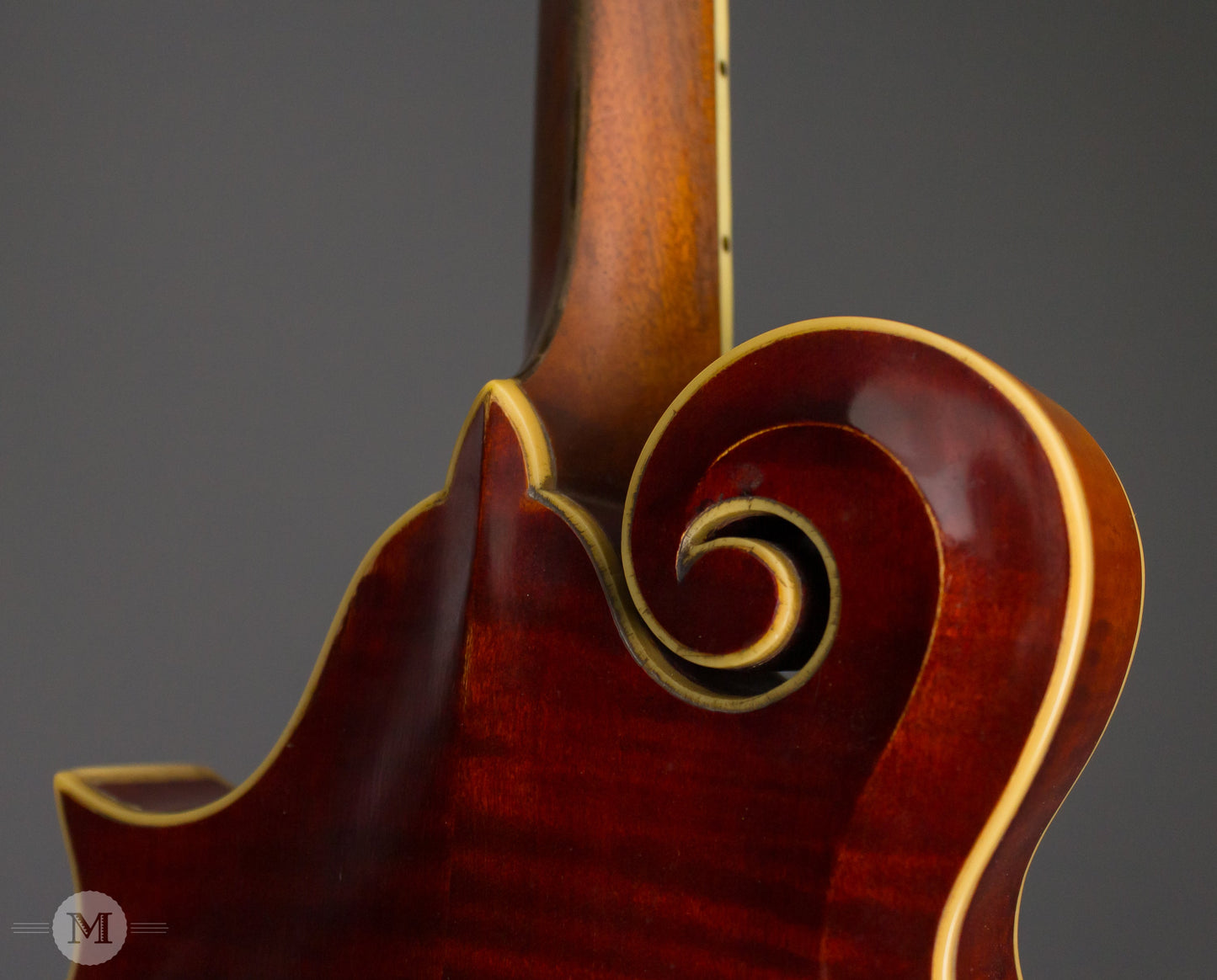 Gibson Mandolins - 1917 F4 - Used