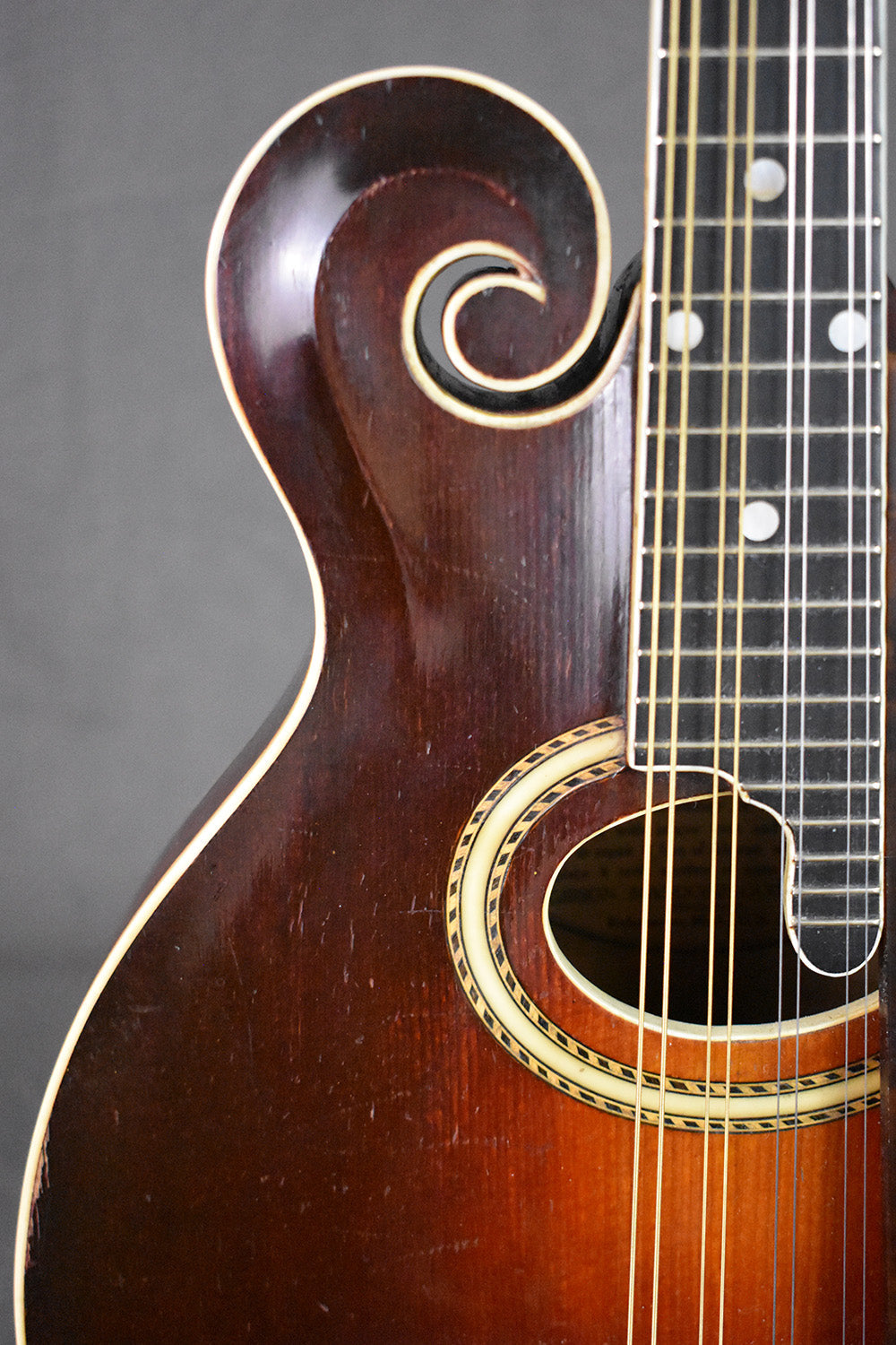 1922 Gibson F-4