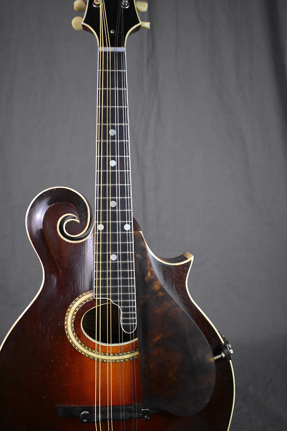1922 Gibson F-4