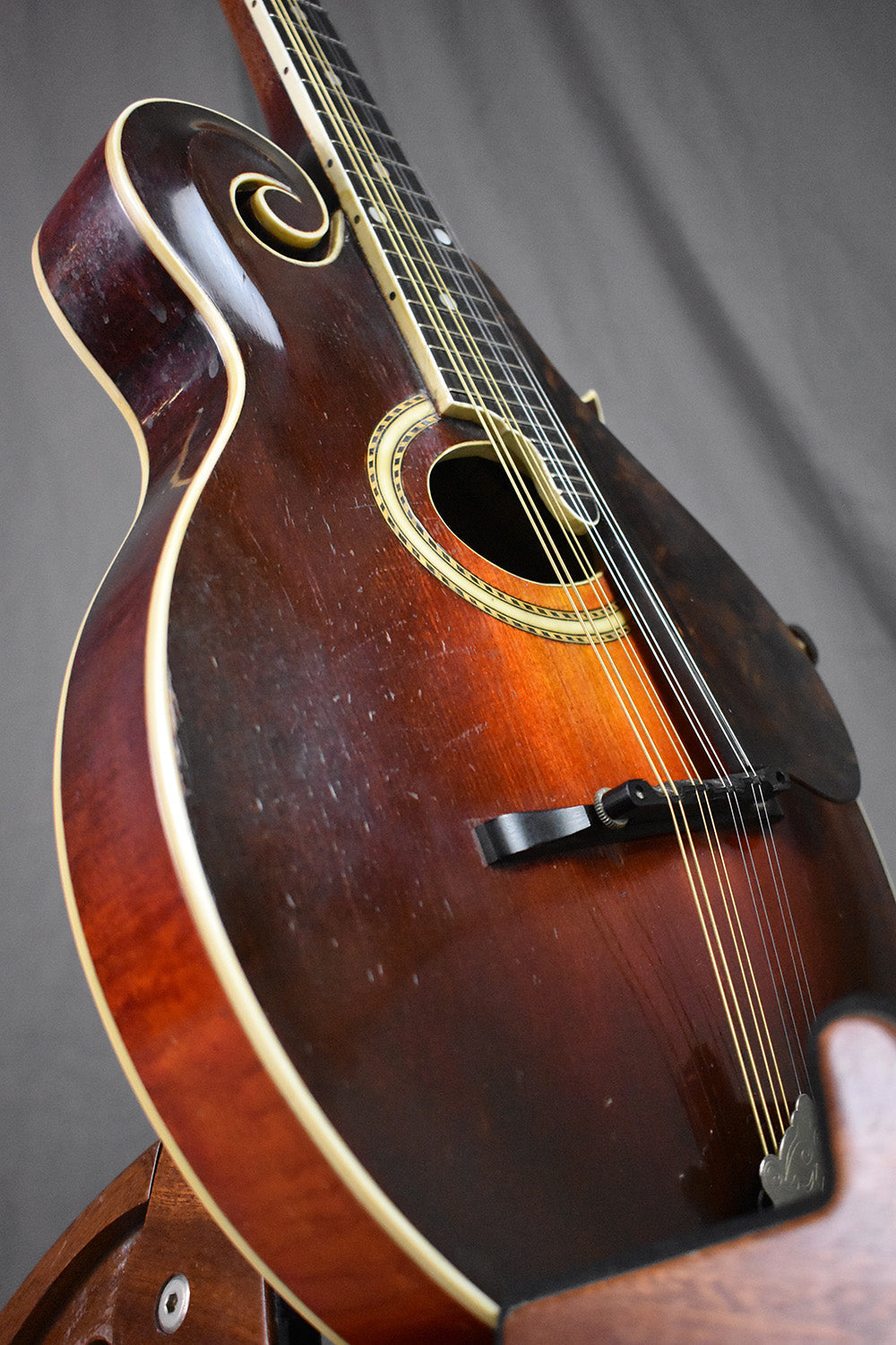 1922 Gibson F-4