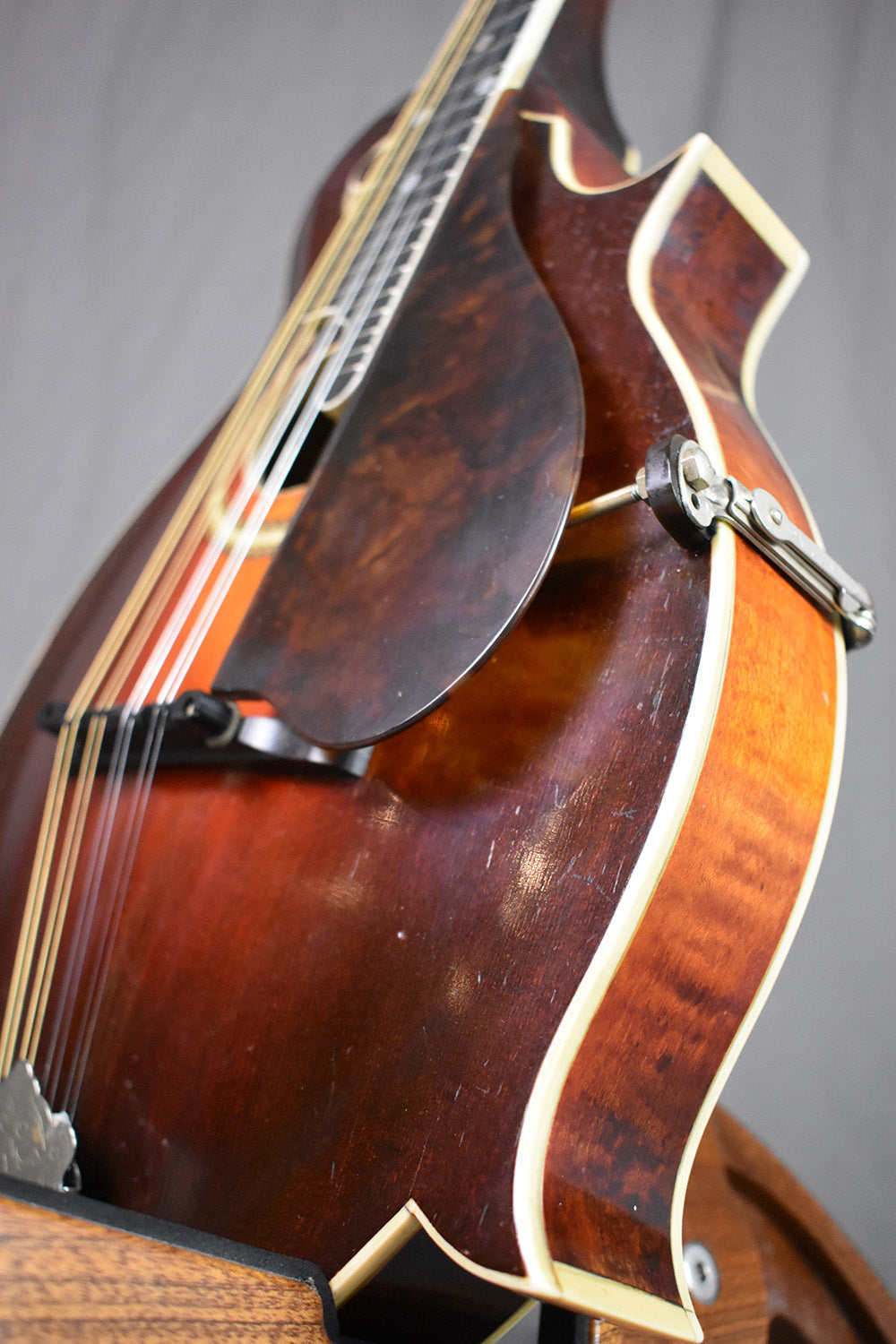 1922 Gibson F-4