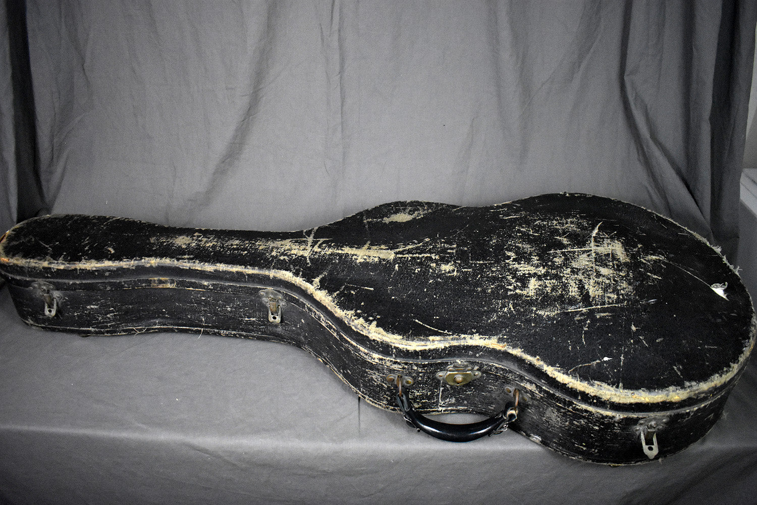 1928 Gibson L-4